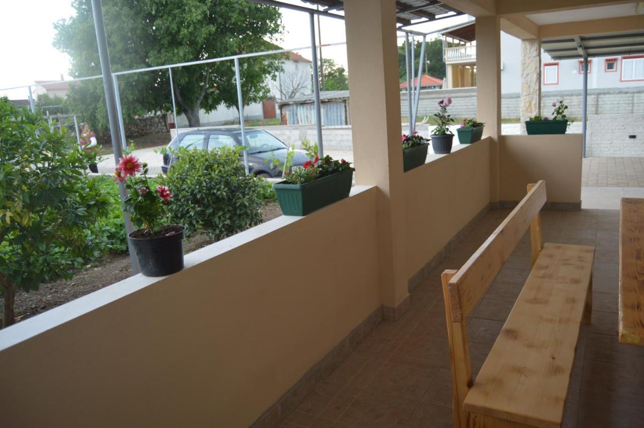 Apartman Didi Biograd Na Moru Buitenkant foto